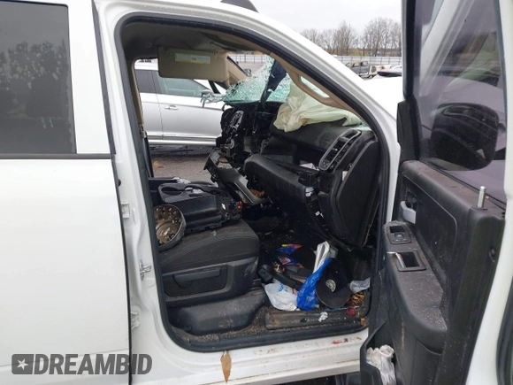2019 Ram 2500 Tradesman with VIN 3C6UR5CJ7KG611707, listed as a IAAI auction lot 41548229 with 1 mi miles. Bid and sale history available at carsss.com. Image 5.