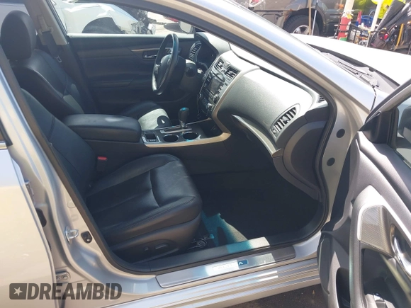 2015 Nissan Altima S with VIN 1N4AL3AP6FN862780, listed as a IAAI auction lot 42057210 with 92,126 mi miles and . Bid and sale history available at DreamBid. Image 5.