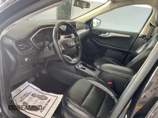 2020 Ford Escape SEL z VIN 1FMCU9H69LUA59992, wystawiony jako IAAI lot #42797223 z przebiegiem 87 913 mil mil oraz . Historia ofert i sprzedaży dostępna na DreamBid. Obrazek 1.
