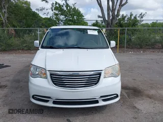 2016 Chrysler Town & Country Touring with VIN 2C4RC1BG8GR293872, listed as a IAAI auction lot 41948314 with 194,780 mi miles. Bid and sale history available at carsss.com. Image 12.