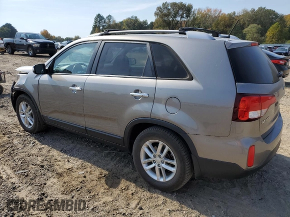 2015 Kia Sorento LX with VIN 5XYKT4A67FG635293, listed as a Copart auction lot 77755594 with 190,843 mi miles and Salvage Title. Bid and sale history available at carsss.com. Image 2.