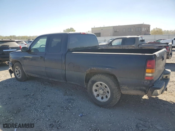 2006 Chevrolet Silverado 1500 LS with VIN 1GCEC19X26Z246099, listed as a Copart auction lot 75929014 with 205,878 mi miles and Salvage Title. Bid and sale history available at carsss.com. Image 2.