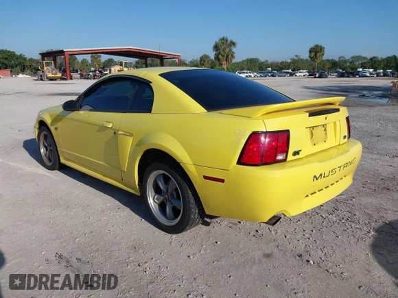 2000 Ford Mustang GT with VIN 1FAFP42X2YF259336, listed as a IAAI auction lot 42024703 with 134,358 mi miles. Bid and sale history available at carsss.com. Image 3.