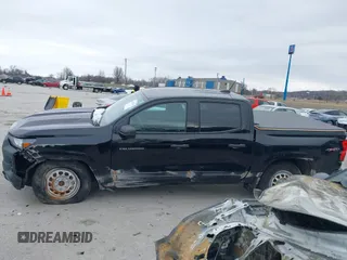 2023 Chevrolet Colorado 4WD Work Truck z VIN 1GCGTBEC4P1198879, wystawiony jako IAAI lot #41322797 z przebiegiem 13 414 mil mil oraz . Historia ofert i sprzedaży dostępna na DreamBid. Obrazek 15.