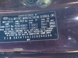 2012 Kia Sorento LX z VIN 5XYKT3A15CG203294, wystawiony jako IAAI lot #41339207 z przebiegiem 122 141 mil mil oraz . Historia ofert i sprzedaży dostępna na DreamBid. Obrazek 8.