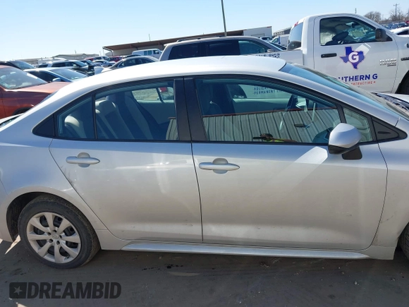 2021 Toyota Corolla LE with VIN 5YFEPMAE2MP166647, listed as a IAAI auction lot 41670097 with 143,557 mi miles. Bid and sale history available at carsss.com. Image 13.