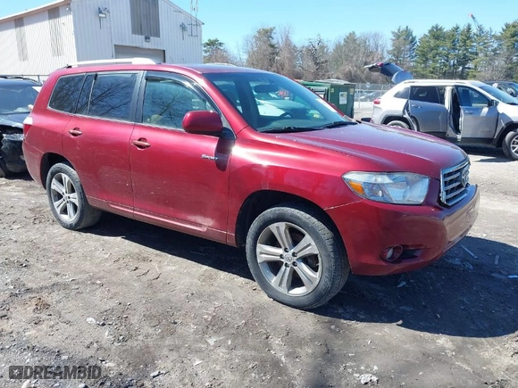 2009 Toyota Highlander Sport with VIN JTEES43A692116442, listed as a IAAI auction lot 41901241 with 316,874 mi miles. Bid and sale history available at carsss.com. Image 1.