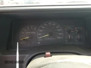 1999 GMC Yukon with VIN 1GKEK13R5XJ700234, listed as a Copart auction lot 55885584 with 163,129 mi miles and Salvage Title. Bid and sale history available at carsss.com. Image 9.