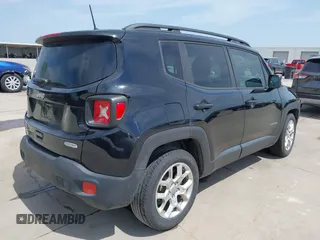 2018 Jeep Renegade Latitude with VIN ZACCJABB7JPG70686, listed as a IAAI auction lot 42023567 with 147,149 mi miles and . Bid and sale history available at DreamBid. Image 4.