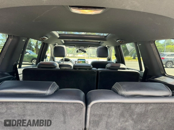 2019 Mercedes-Benz GLS 450 with VIN 4JGDF6EE8KB230900, listed as a Copart auction lot 66045155 with 191,236 mi miles and Clean title. Bid and sale history available at DreamBid. Image 10.