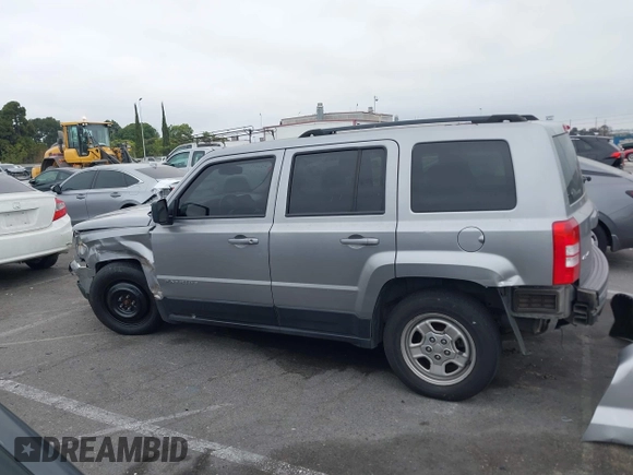 2016 Jeep Patriot Sport с VIN 1C4NJRBBXGD691935, выставлен на аукционе IAAI как лот 42344824 с пробегом 142 340 миль миль и . История ставок и продаж доступна на DreamBid. Изображение 15.