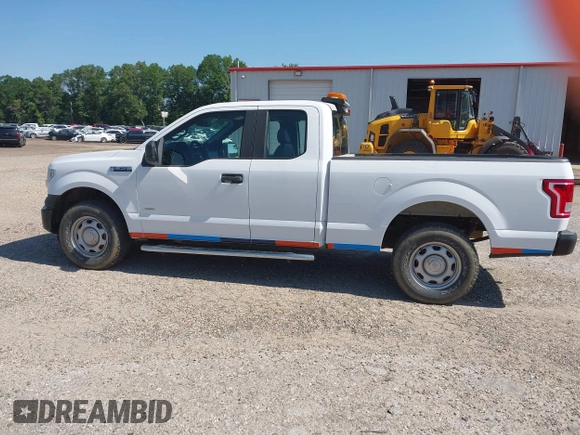 2015 Ford F-150 XLT z VIN 1FTEX1EP5FKD38178, wystawiony jako IAAI lot #42215342 z przebiegiem 216 447 mil mil oraz . Historia ofert i sprzedaży dostępna na DreamBid. Obrazek 15.