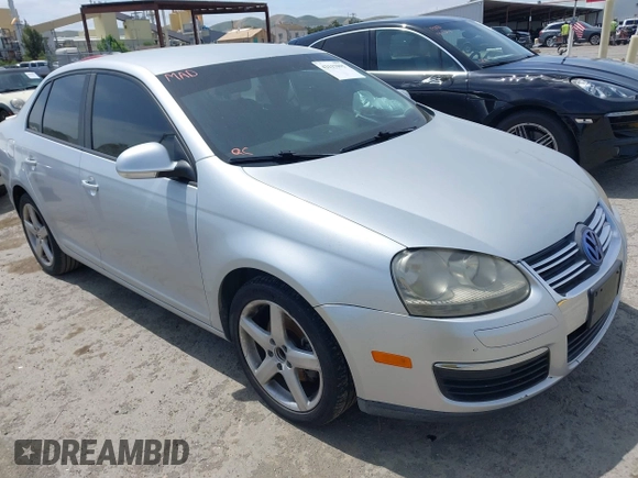 2010 Volkswagen Jetta Sedan Limited with VIN 3VWAZ7AJ5AM108930, listed as a IAAI auction lot 42117095 with 126,887 mi miles. Bid and sale history available at carsss.com. Image 1.