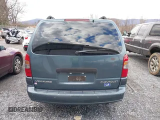 2004 Chevrolet Venture LS with VIN 1GNDX03E04D199500, listed as a IAAI auction lot 41216314 with 183,237 mi miles. Bid and sale history available at carsss.com. Image 17.