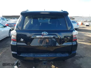2019 Toyota 4Runner SR5 with VIN JTEBU5JRXK5705753, listed as a IAAI auction lot 41209336 with 31,431 mi miles. Bid and sale history available at carsss.com. Image 16.