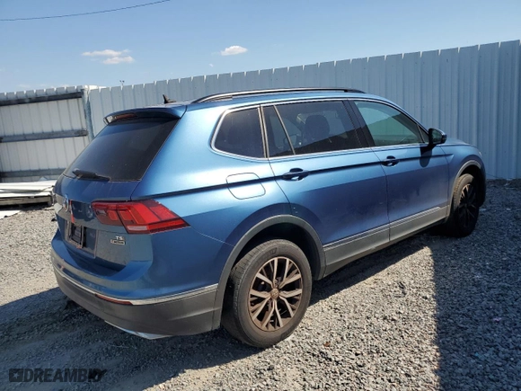 2018 Volkswagen Tiguan SEL with VIN 3VV2B7AX3JM147257, listed as a Copart auction lot 49596215 with 85,208 mi miles and Clean Title. Bid and sale history available at carsss.com. Image 3.