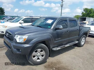 2013 Toyota Tacoma with VIN 3TMLU4EN0DM130912, listed as a IAAI auction lot 42682150 with 166,503 mi miles and . Bid and sale history available at DreamBid. Image 18.