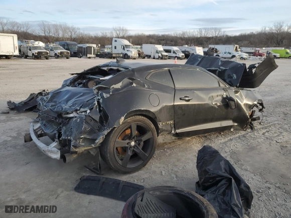 2019 Chevrolet Camaro 2SS with VIN 1G1FH1R71K0104517, listed as a Copart auction lot 48280975 with 0 mi miles and Salvage Title. Bid and sale history available at carsss.com. Image 3.