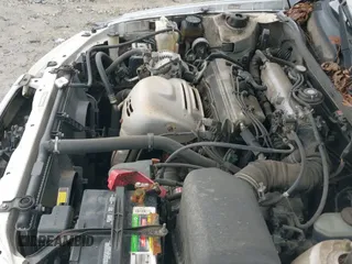 2000 Toyota Camry CE z VIN 4T1BG28K1YU935002, wystawiony jako IAAI lot #42928041 z przebiegiem 270 885 mil mil oraz . Historia ofert i sprzedaży dostępna na DreamBid. Obrazek 20.