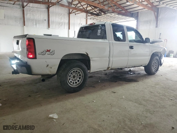 2006 Chevrolet Silverado 1500 LT1 with VIN 1GCEK19Z66Z268093, listed as a Copart auction lot 47841115 with 227,841 mi miles and Salvage Title. Bid and sale history available at carsss.com. Image 3.
