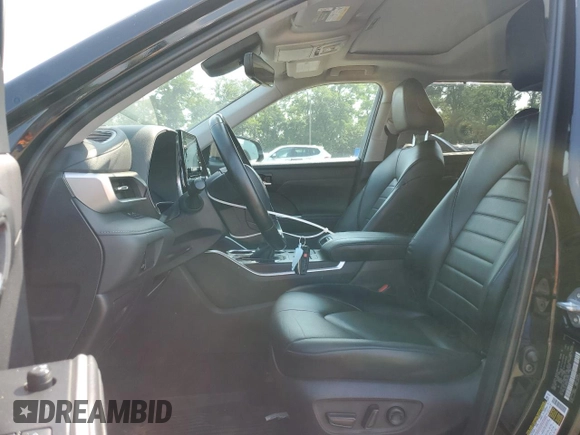 2022 Toyota Highlander XLE with VIN 5TDGZRBH6NS567328, listed as a Copart auction lot 66147185 with 205,654 mi miles and Clean title. Bid and sale history available at DreamBid. Image 7.