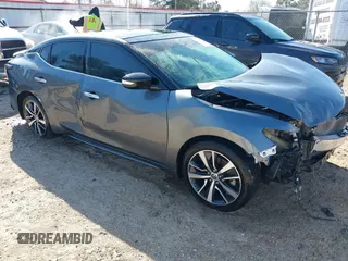 2019 Nissan Maxima SV with VIN 1N4AA6AV5KC384122, listed as a IAAI auction lot 41749785 with 60,989 mi miles and . Bid and sale history available at DreamBid. Image 1.