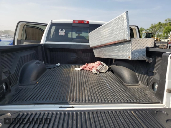 2016 Ram 2500 SLT with VIN 3C6UR5DL8GG172735, listed as a Copart auction lot 60299595 with 280,595 mi miles and Salvage title. Bid and sale history available at DreamBid. Image 6.
