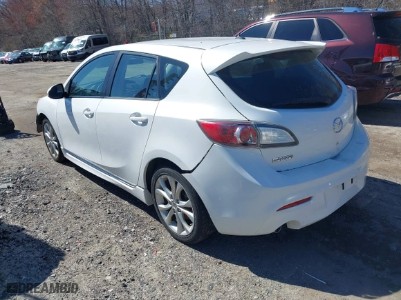 2011 Mazda Mazda3 s Sport with VIN JM1BL1K67B1422593, listed as a IAAI auction lot 42008239 with 112,793 mi miles. Bid and sale history available at carsss.com. Image 3.