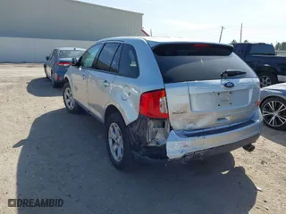 2013 Ford Edge SEL with VIN 2FMDK3JC2DBC48871, listed as a IAAI auction lot 41732409 with 139,153 mi miles. Bid and sale history available at carsss.com. Image 3.