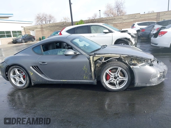 2012 Porsche 718 Cayman z VIN WP0AA2A88CS760106, wystawiony jako IAAI lot #41921806 z przebiegiem 120 501 mil mil oraz . Historia ofert i sprzedaży dostępna na DreamBid. Obrazek 14.