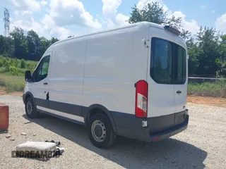 2018 Ford Transit с VIN 1FTYE1CM6JKB42254, выставлен на аукционе IAAI как лот 42615585 с пробегом 109 806 миль миль и . История ставок и продаж доступна на DreamBid. Изображение 3.