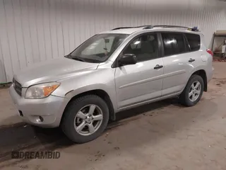 2007 Toyota RAV4 with VIN JTMBK33V776022872, listed as a IAAI auction lot 41538508 with 189,080 mi miles. Bid and sale history available at carsss.com. Image 2.