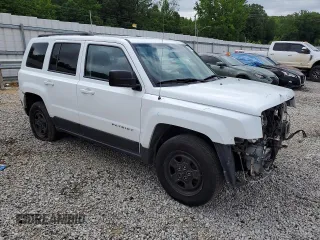 2017 Jeep Patriot Sport with VIN 1C4NJRBB7HD141982, listed as a Copart auction lot 55696265 with 201,824 mi miles and Clean title. Bid and sale history available at DreamBid. Image 4.