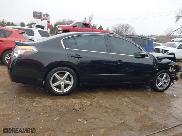 2012 Nissan Altima 3.5 SR with VIN 1N4BL2AP9CC151709, listed as a IAAI auction lot 41486724 with NaN miles. Bid and sale history available at carsss.com. Image 13.