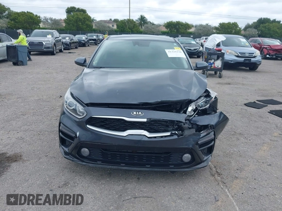 2021 Kia Forte FE z VIN 3KPF24AD0ME312622, wystawiony jako IAAI lot #41329338 z przebiegiem 29 722 mil mil oraz . Historia ofert i sprzedaży dostępna na DreamBid. Obrazek 12.