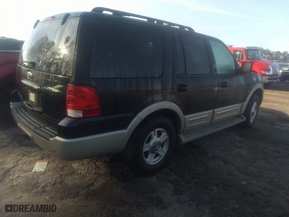 2005 Ford Expedition Eddie Bauer with VIN 1FMPU17535LA30508, listed as a IAAI auction lot 41108956 with 273,279 mi miles. Bid and sale history available at carsss.com. Image 4.