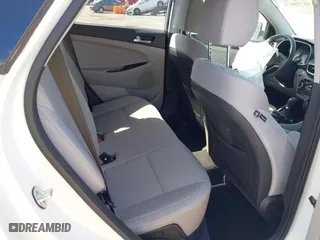 2019 Hyundai Tucson Value with VIN KM8J33A43KU065995, listed as a IAAI auction lot 41720471 with 95,732 mi miles. Bid and sale history available at carsss.com. Image 8.