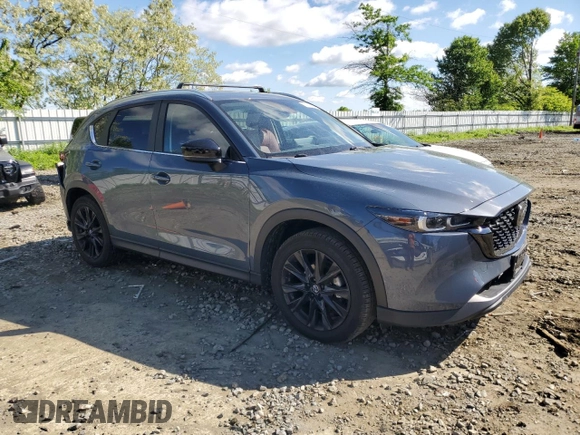 2023 Mazda CX-5 S Carbon Edition z VIN JM3KFBCM9P0110080, wystawiony jako Copart lot #55911635 z przebiegiem 20 835 mil mil oraz Szkoda całkowita • Salvage title. Historia ofert i sprzedaży dostępna na DreamBid. Obrazek 4.