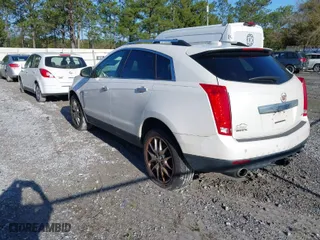 2015 Cadillac SRX Premium Collection with VIN 3GYFNDE38FS525275, listed as a IAAI auction lot 41853421 with 294,727 mi miles. Bid and sale history available at carsss.com. Image 3.