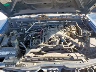 2003 Nissan Xterra XE with VIN 5N1ED28T73C644470, listed as a Copart auction lot 62217415 with 184,488 mi miles and Clean title. Bid and sale history available at DreamBid. Image 12.