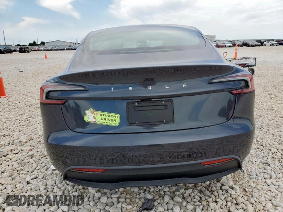 2025 Tesla Model 3 Long Range z VIN 5YJ3E1EA5SF000814, wystawiony jako Copart lot #57821595 z przebiegiem 727 mil mil oraz Szkoda całkowita • Salvage title. Historia ofert i sprzedaży dostępna na DreamBid. Obrazek 6.