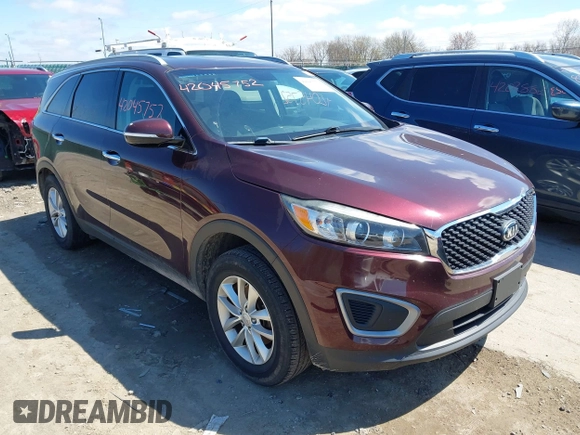2017 Kia Sorento LX with VIN 5XYPG4A34HG192880, listed as a IAAI auction lot 42045752 with 150,772 mi miles. Bid and sale history available at carsss.com. Image 1.