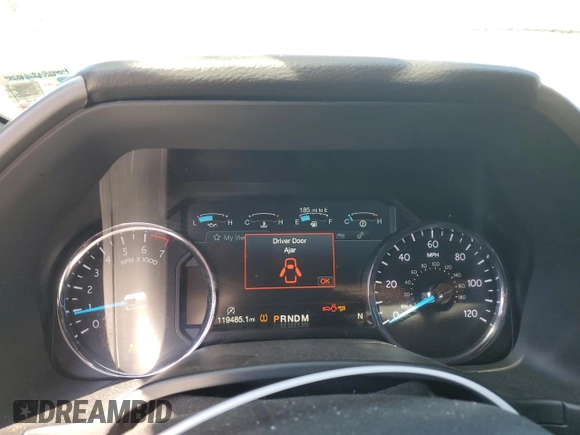 2018 Ford Expedition Max XLT with VIN 1FMJK1HT2JEA27266, listed as a Copart auction lot 49916725 with 119,485 mi miles and Salvage Title. Bid and sale history available at DreamBid. Image 9.