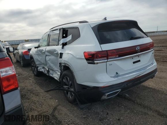 2024 Volkswagen Atlas SE with VIN 1V2LR2CA2RC509410, listed as a Copart auction lot 53827885 with 22,107 mi miles and Salvage title. Bid and sale history available at DreamBid. Image 2.