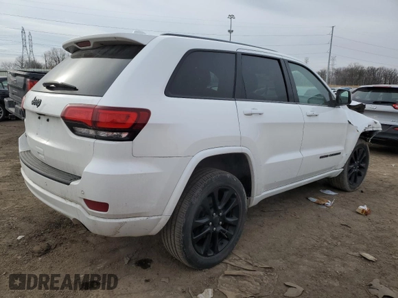 2020 Jeep Grand Cherokee Altitude z VIN 1C4RJFAG4LC420107, wystawiony jako Copart lot #44001055 z przebiegiem 44 747 mil mil oraz Szkoda całkowita • Salvage title. Historia ofert i sprzedaży dostępna na DreamBid. Obrazek 3.