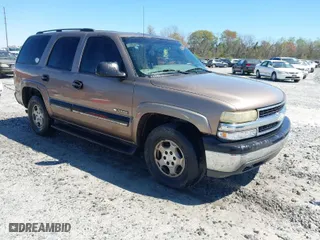 2003 Chevrolet Tahoe LT with VIN 1GNEC13Z33R190168, listed as a IAAI auction lot 41858522 with 359,289 mi miles. Bid and sale history available at carsss.com. Image 1.