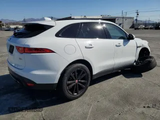 2019 Jaguar F-Pace 25t Prestige z VIN SADCK2FX4KA369159, wystawiony jako Copart lot #81105554 z przebiegiem 73 755 mil mil oraz Szkody całkowita. Historia ofert i sprzedaży dostępna na DreamBid. Obrazek 3.
