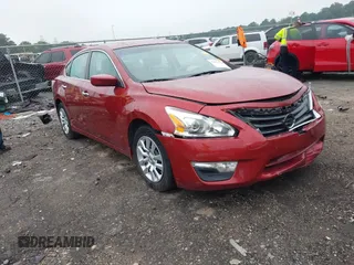 2015 Nissan Altima S z VIN 1N4AL3AP5FC592369, wystawiony jako IAAI lot #42421440 z przebiegiem 81 271 mil mil oraz . Historia ofert i sprzedaży dostępna na DreamBid. Obrazek 1.