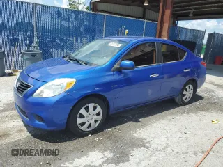 2012 Nissan Versa SV with VIN 3N1CN7APXCL863644, listed as a Copart auction lot 61207875 with 157,797 mi miles and Salvage title. Bid and sale history available at DreamBid. Image 1.