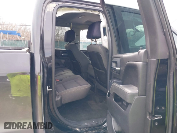 2015 GMC Sierra 1500 SLE z VIN 1GTV2UEC1FZ321141, wystawiony jako IAAI lot #41814049 z przebiegiem 91 173 mil mil oraz . Historia ofert i sprzedaży dostępna na DreamBid. Obrazek 8.